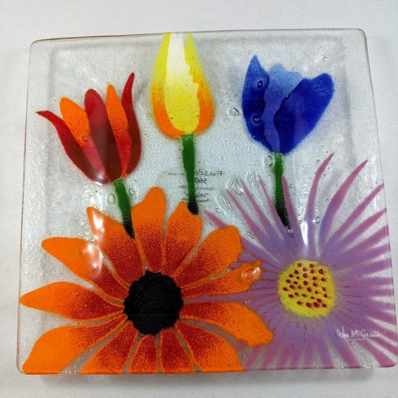 Tulips Plate Fusion Art Glass Dish Summer Garden Inkogneto Stamped - Picture 3 of 8